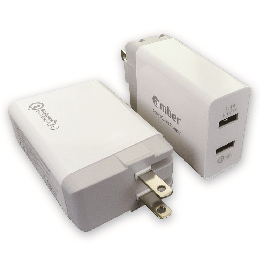 APC-01_ 智慧極速USB充電器。30W足瓦、USB雙口輸出，高通Qualcomm Quick Charge 3.0認證。QC3.0/QC2.0。